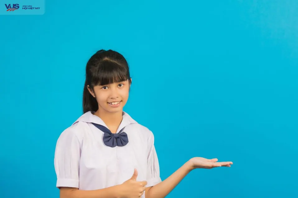Trọn bộ bài tập liên từ lớp 6 có đáp án (cơ bản - nâng cao)