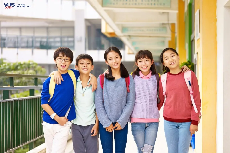 Câu tường thuật lớp 9: Lý thuyết & bài tập có đầy đủ đáp án