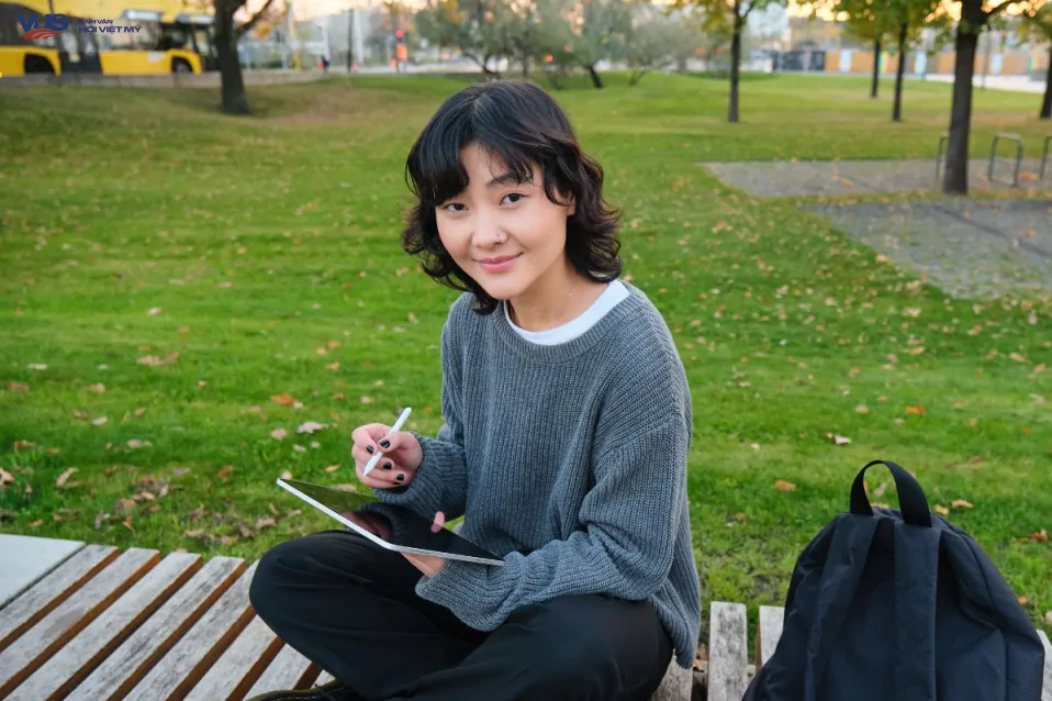Liên từ kết hợp (Coordinating Conjunctions): Lý thuyết, bài tập