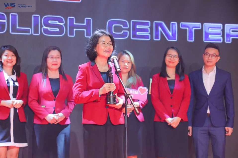 VUS đạt giải “Nơi làm việc tốt nhất châu Á 2021”