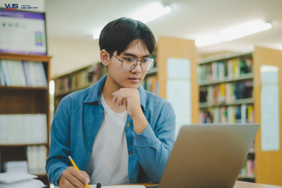 Bài tập thì hiện tại tiếp diễn cơ bản - nâng cao (có đáp án)