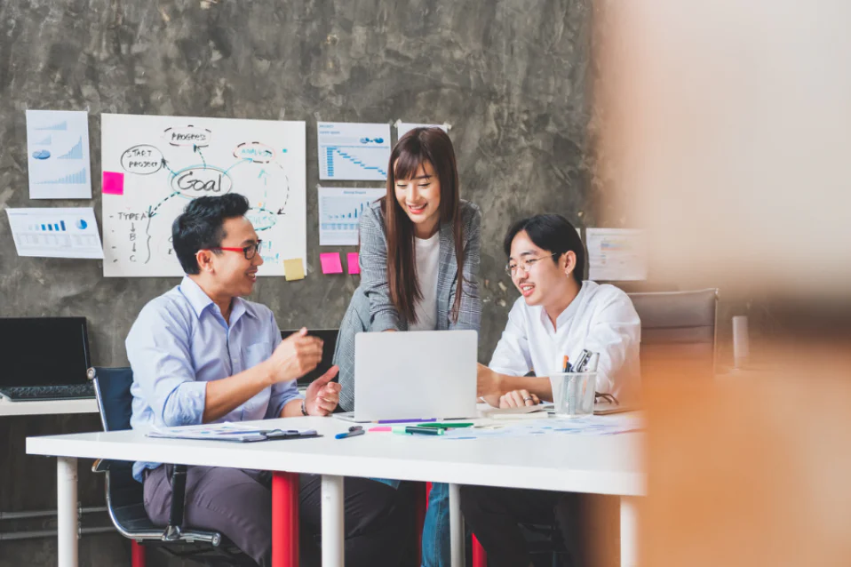 Luyện nói tiếng Anh: Các bài luyện & phương pháp hiệu quả