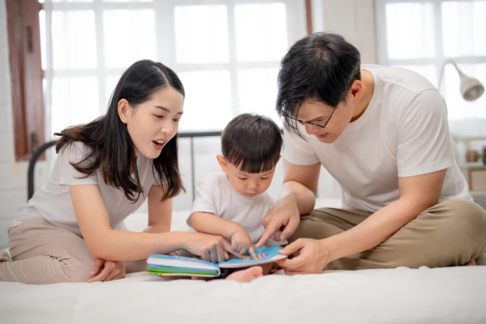 15 truyện tiếng Anh hay cho bé: Học từ vựng và đức tính tốt