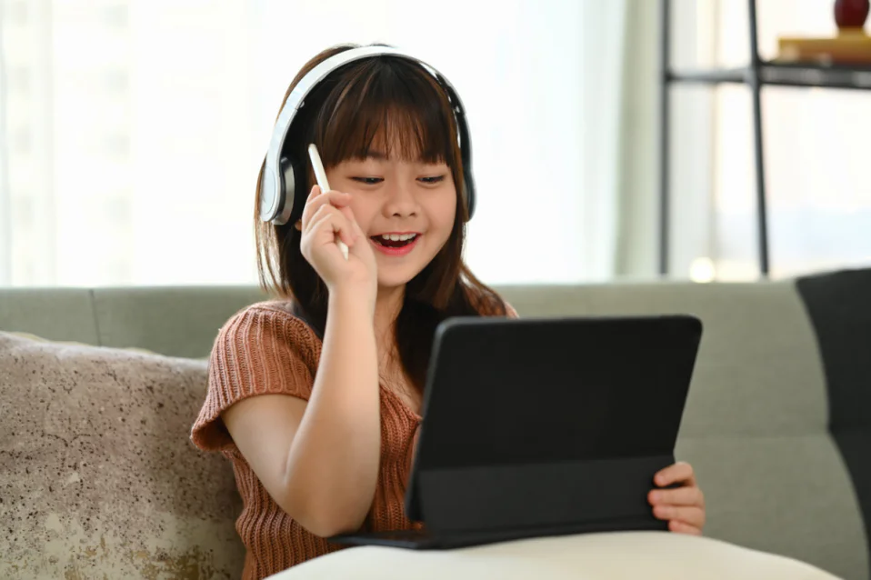 App học tiếng Anh cho bé: Top lựa chọn tốt & cách sử dụng hiệu quả