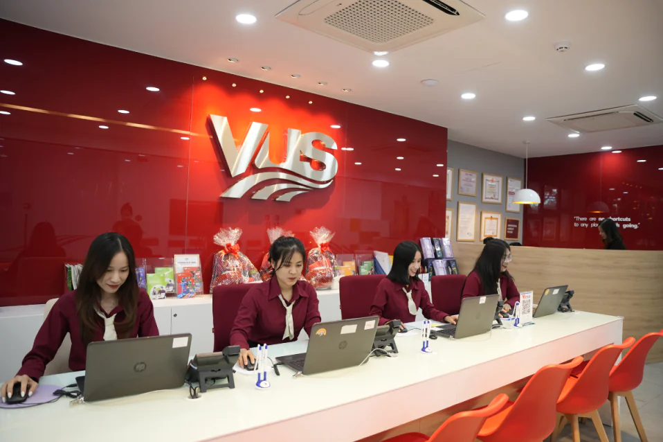 Nghe chuẩn, nói mượt tại trung tâm tiếng Anh giao tiếp VUS Nghe chuẩn, nói mượt tại trung tâm tiếng Anh giao tiếp VUS