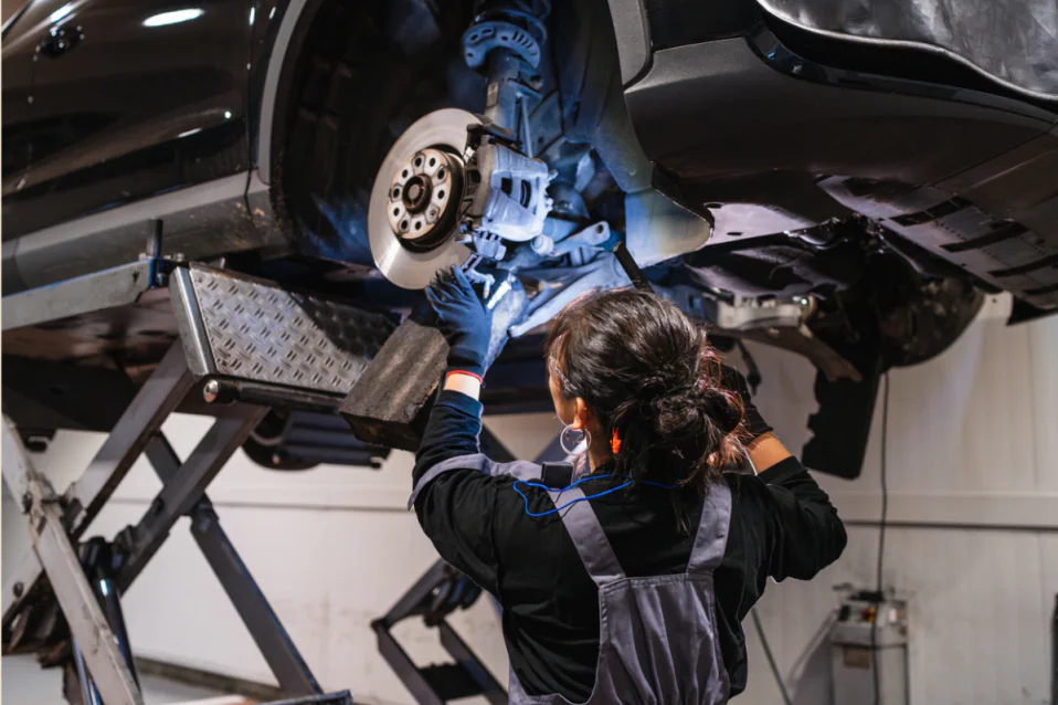 Tổng hợp từ vựng tiếng Anh chuyên ngành Ô tô đầy đủ (mới)