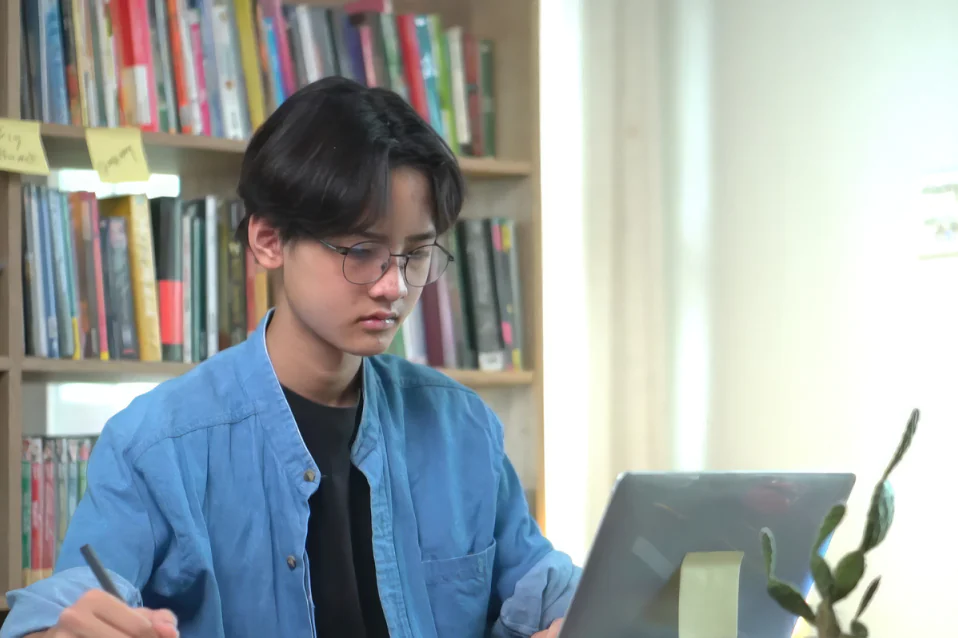 50+ bài tập thì hiện tại tiếp diễn lớp 7 kèm đáp án chi tiết